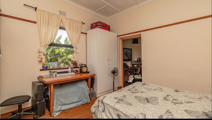 5 Bedroom Property for Sale in Denneoord Western Cape